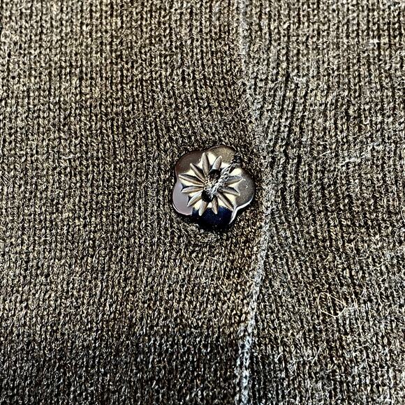 R&K Originals Black Knit Red Floral Embroidered Short Sleeve Cardigan 14 - Picture 7 of 9